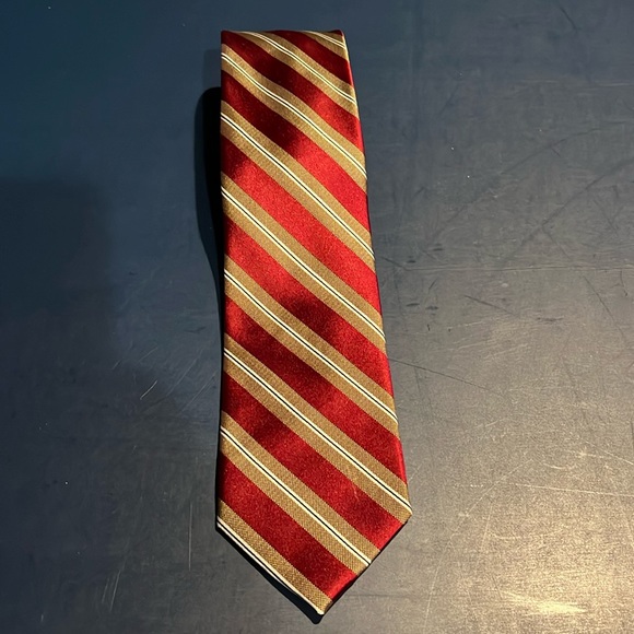 Vintage George 100% silk men’s necktie 62” long and 3.25” wide - Picture 1 of 6